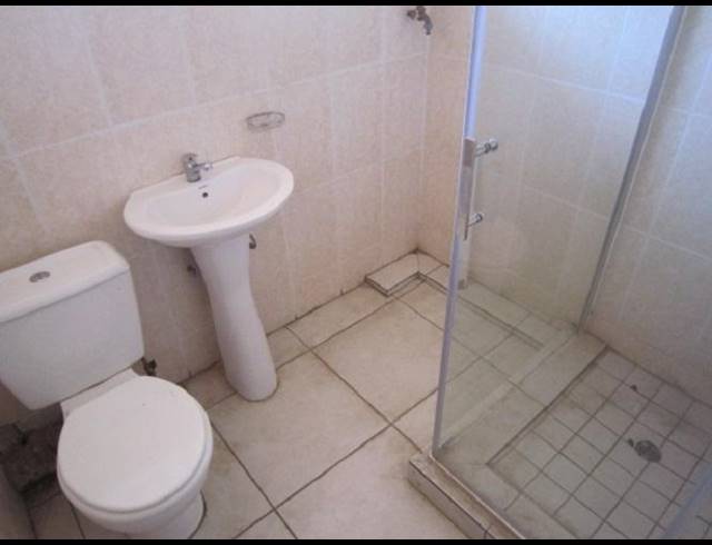 2 BEDROOM APARTMENT FOR SALE IN ARCADIA